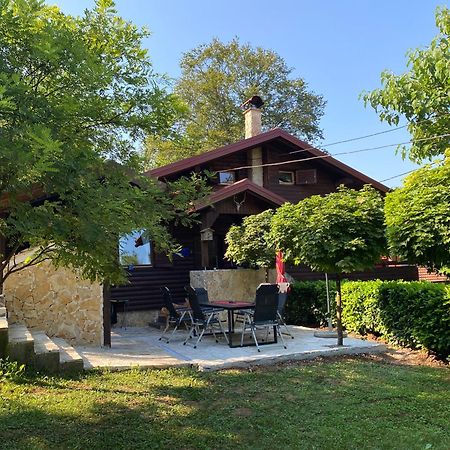 4Trees Holiday House スルニュ エクステリア 写真